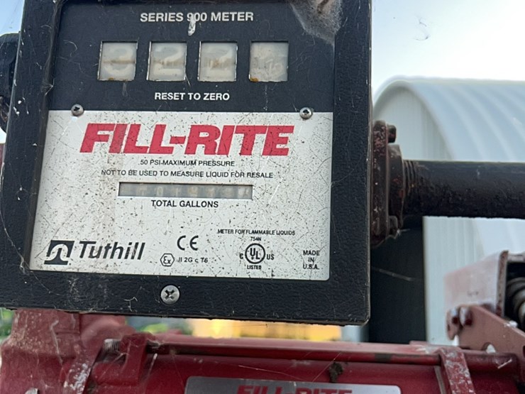 2000-gallon-fuel-tank-with-fill-rite-heavy-duty-high-output-pump-image-23