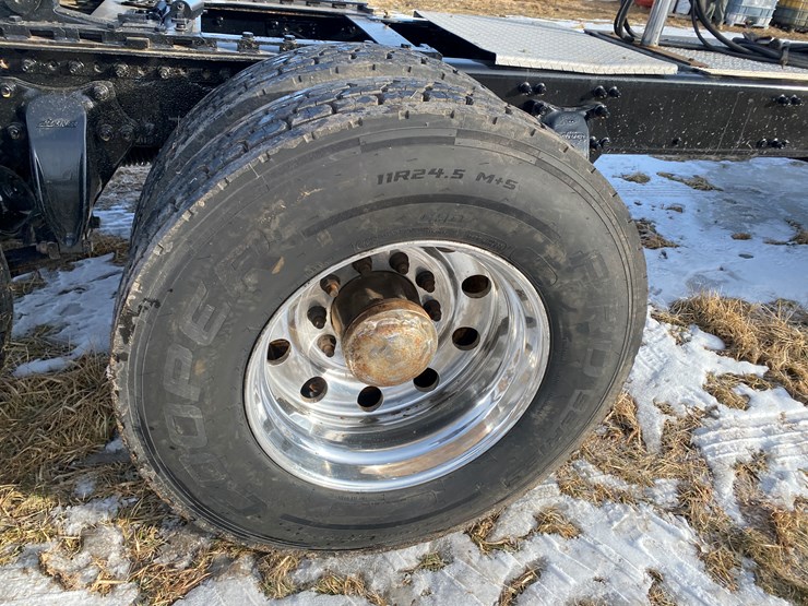 2003-freightliner-argosy-image-35