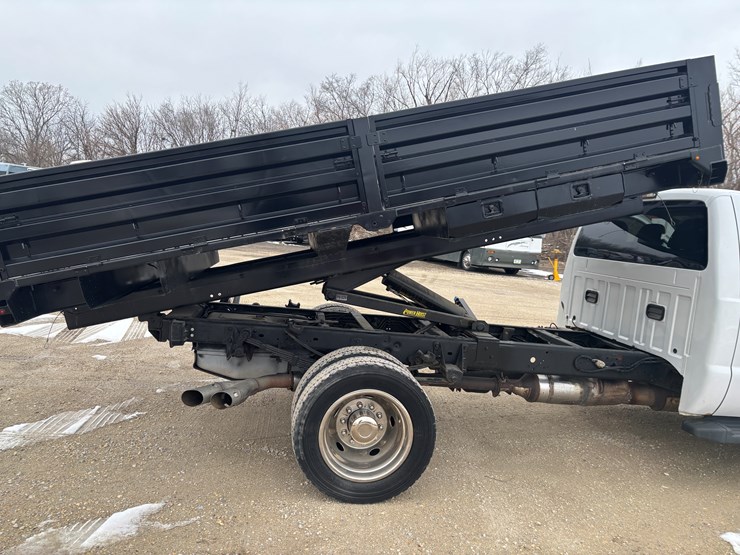 2010-ford-f450-image-46