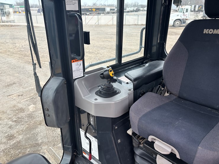 2021-komatsu-d39-image-23