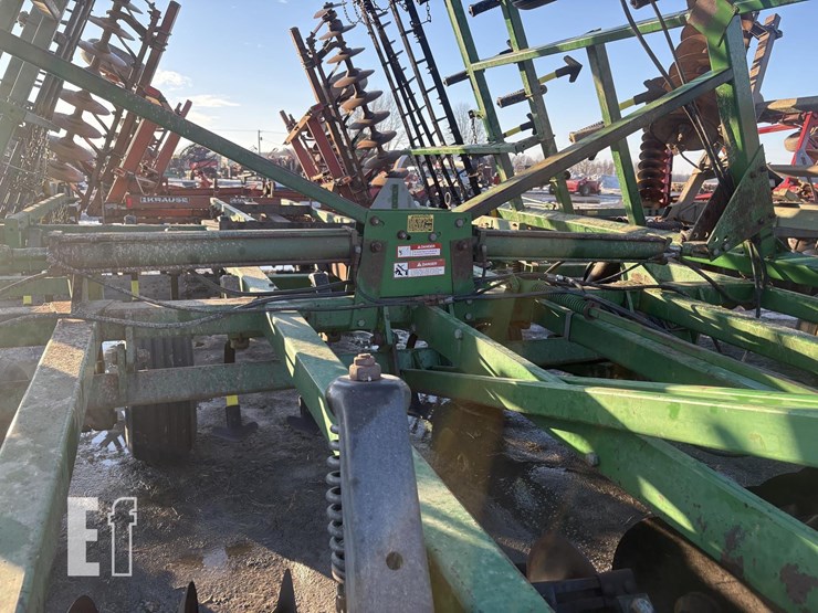 john-deere-724-image-5