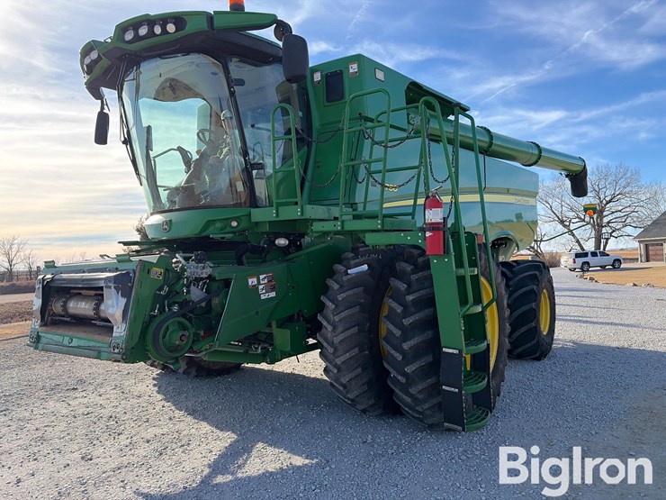 2020-john-deere-s780-image-1