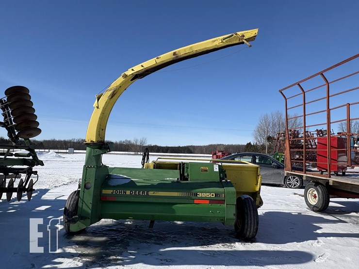 john-deere-3950-image-4