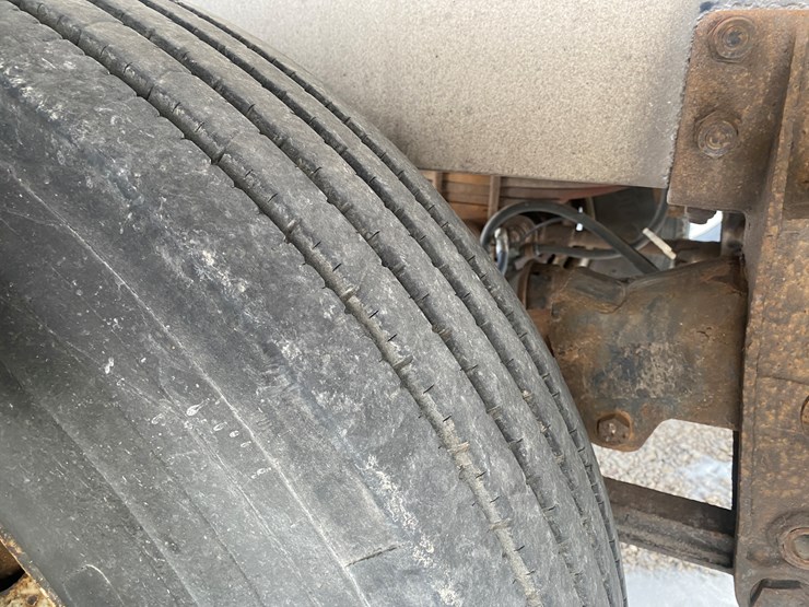 2000-walker-tanker-image-17