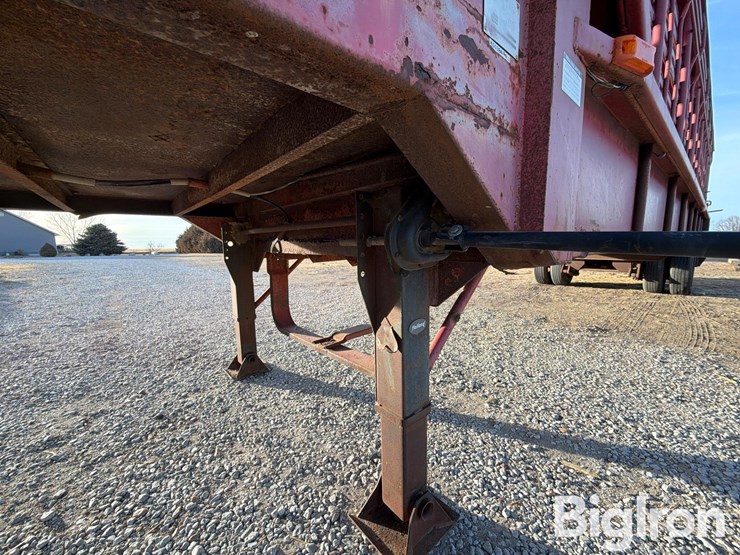 1990-gooseneck-s/a-livestock-trailer-image-15