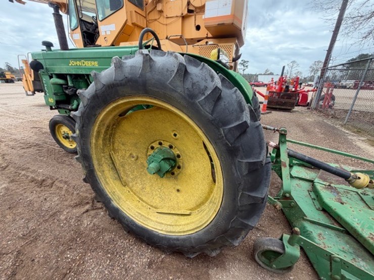 john-deere-40-image-17