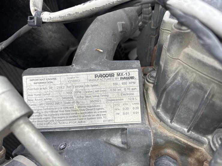 2022-kenworth-t680-image-26