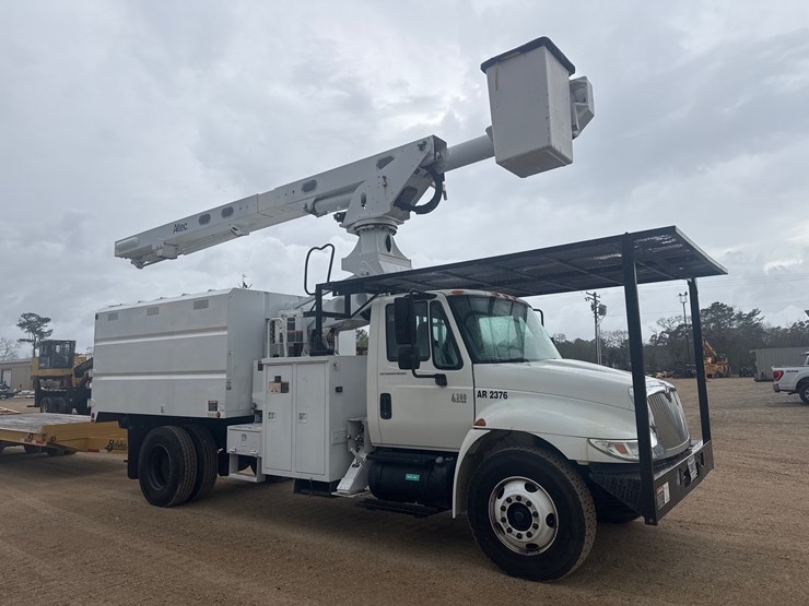 2006-international-durastar-4300-image-4