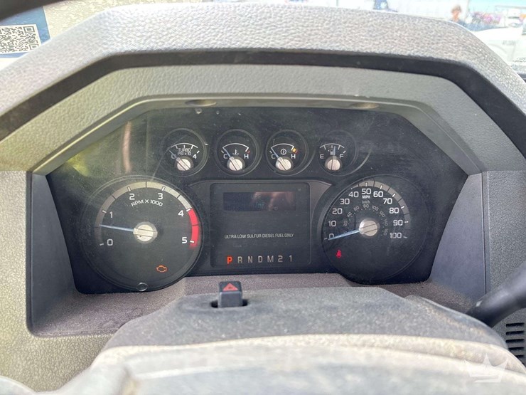 2011-ford-f450-image-22