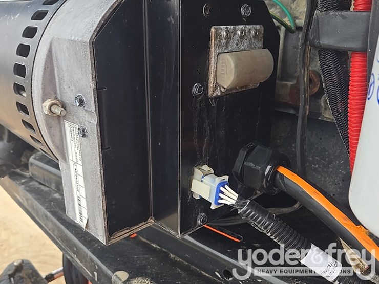 2015-jlg-600s-image-34