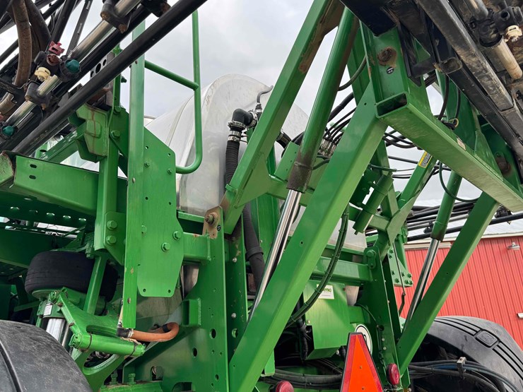 2009-john-deere-4730-image-4