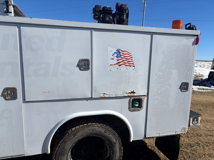 2011-miller-bobcat-225-image-18