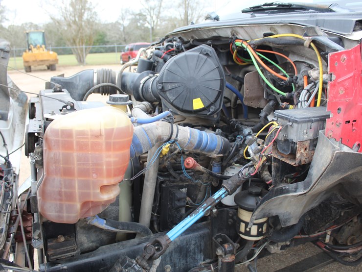 2007-ford-f650-image-11