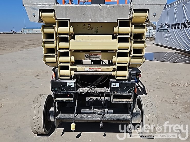 2022-jlg-3246es-image-15