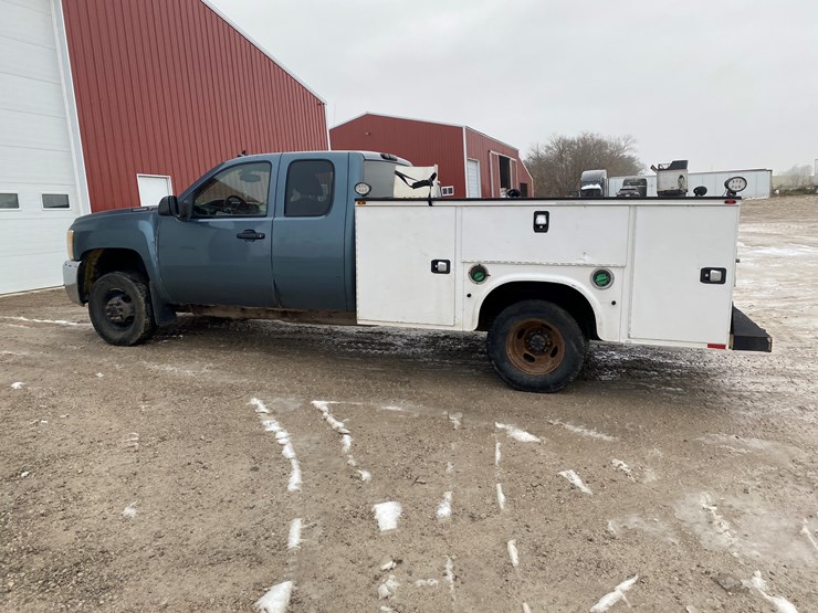 2007-chevrolet-3500hd-image-11