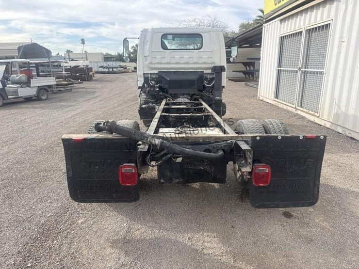 2007-isuzu-nrr-image-7