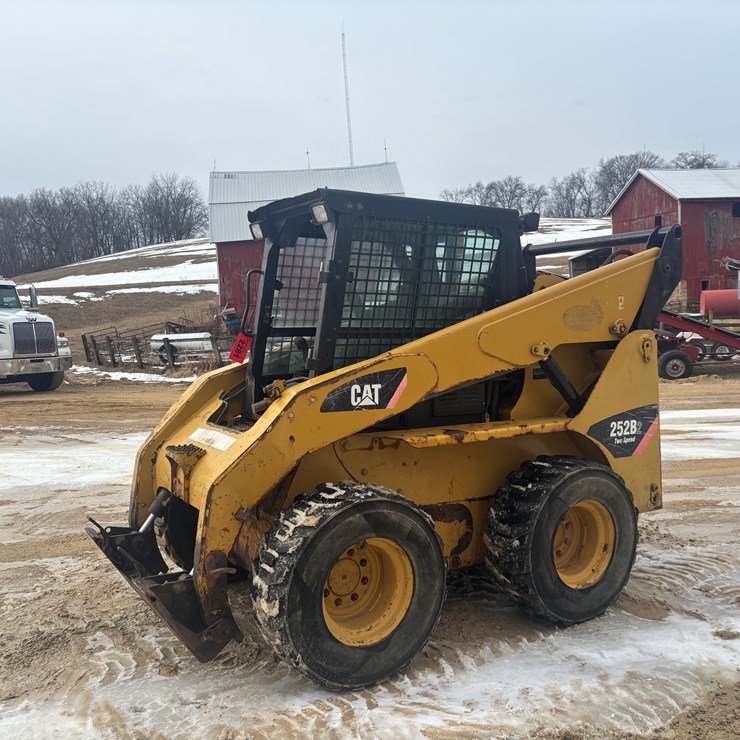 2009 CATERPILLAR 252B2