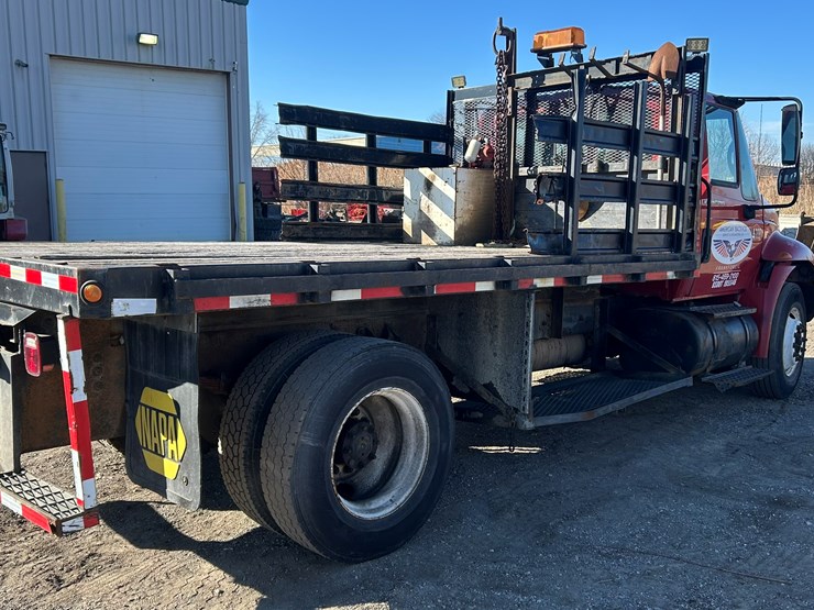 2003-international-4300-sba-image-5