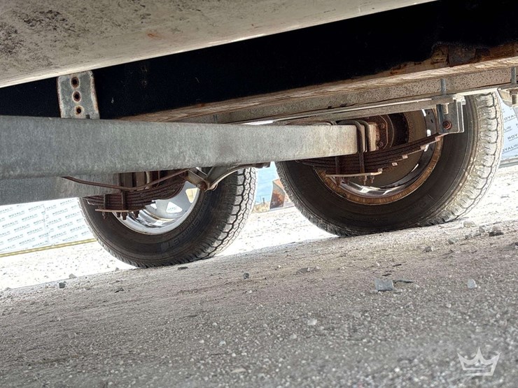 2007-regal-30-express-cruiser-boat-with-t/a-trailer-image-70