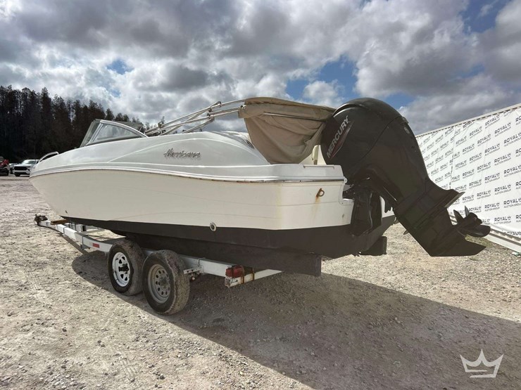 2020-godfrey-marine-hurricane-boat-w-t/a-boat-trailer-.-image-4