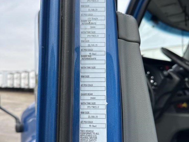 2020-kenworth-t680-image-66