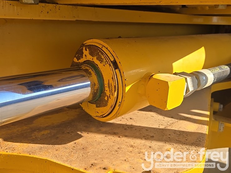 2021-deere-460e-image-29