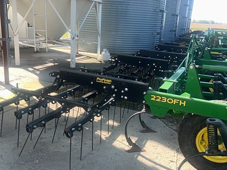 2024-john-deere-52-image-51