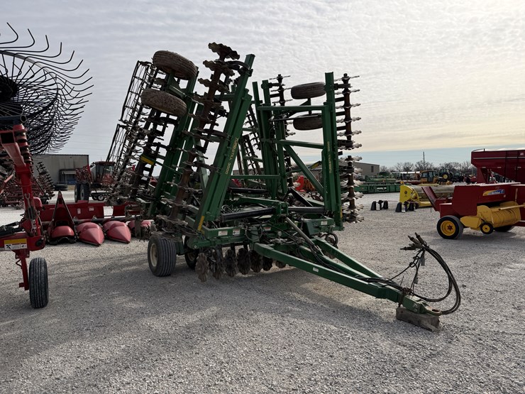 great-plains-3000-image-11