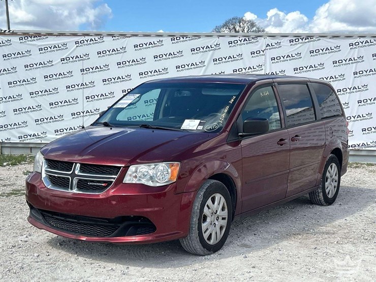 2017-dodge-grand-caravan-image-1