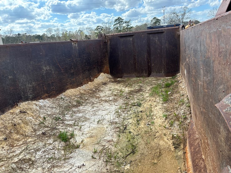 2008-peterbilt-365-image-15