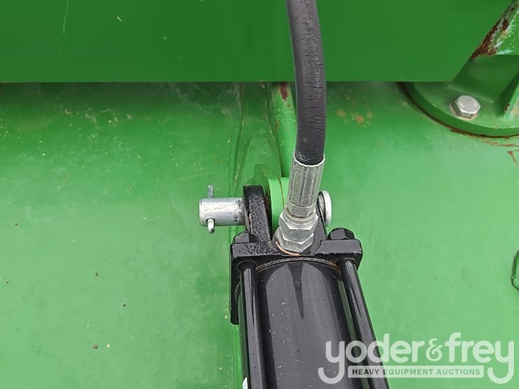 2020-john-deere-mx10-image-15