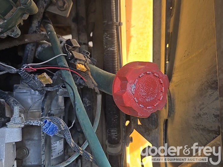 2014-volvo-l150h-image-65