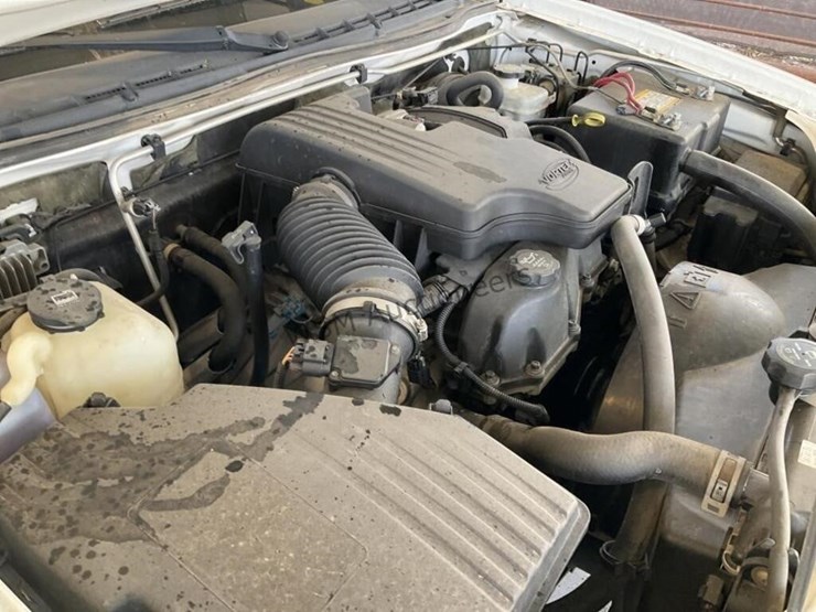 2005-chevrolet-colorado-image-12