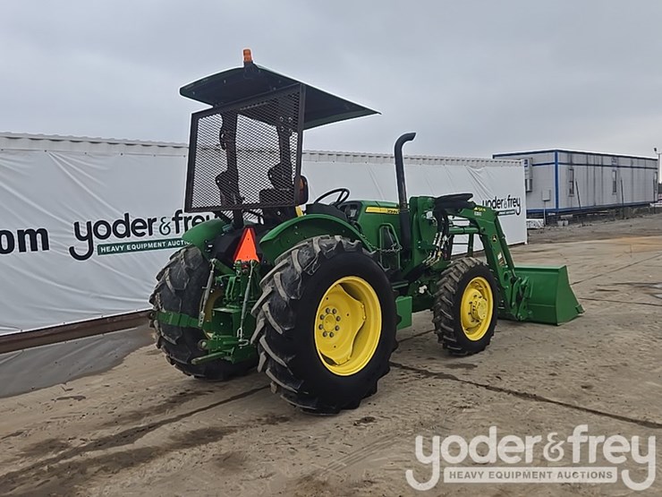 2020-john-deere-5075e-image-5