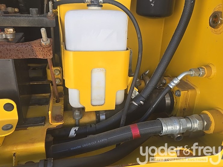 2018-komatsu-d51px-24-image-63