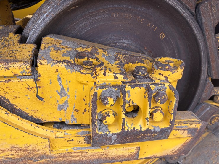 2021-komatsu-d39-image-67