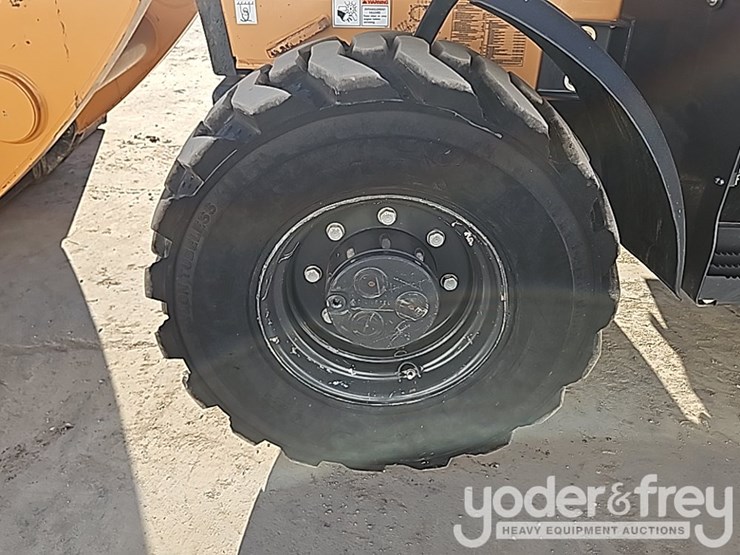 2022-case-590sn-image-10