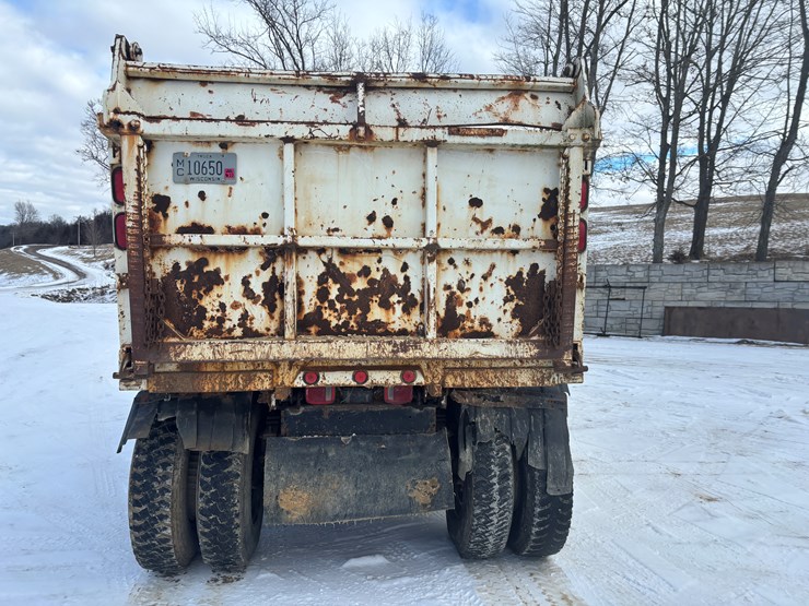 1989-cummins-855-image-3