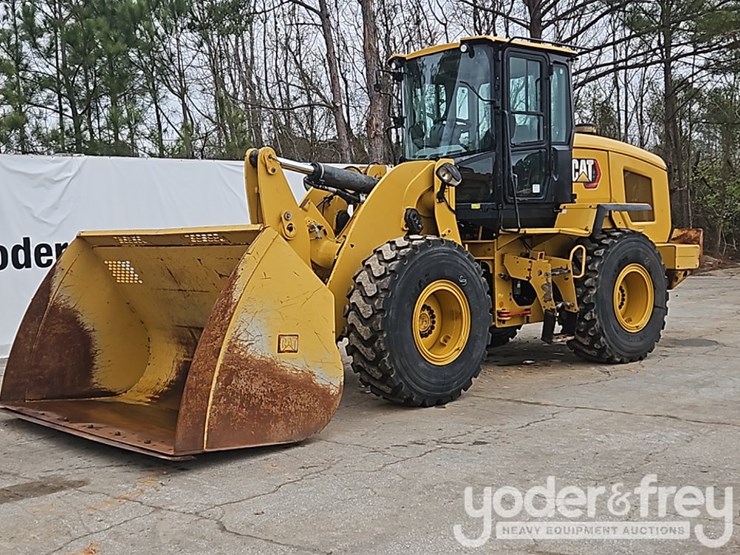2021-caterpillar-930m-image-1