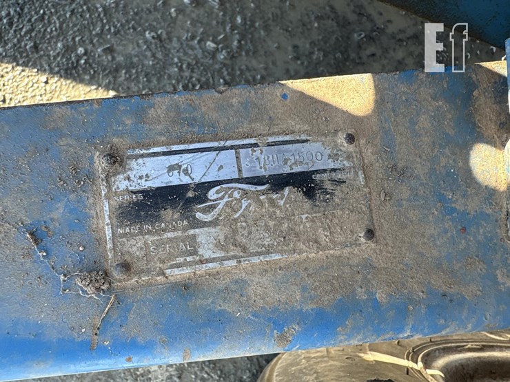 1981-ford-670-image-10