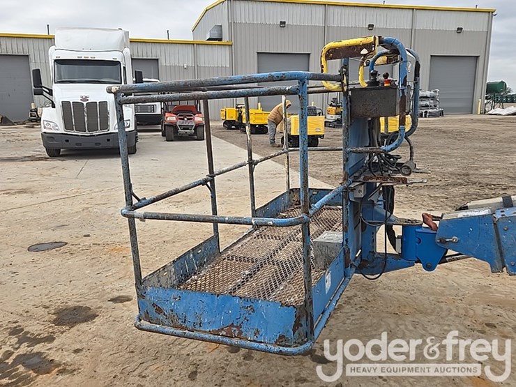 2016-genie-s40-image-67