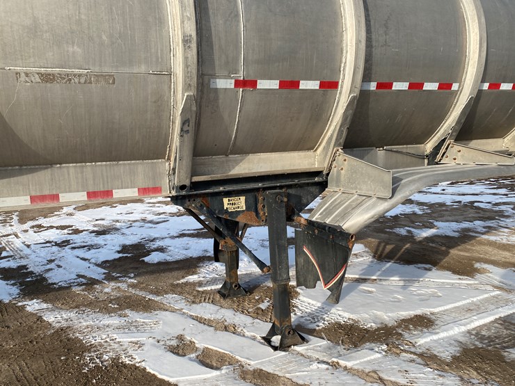 1980-trailmobile-tanker-image-33