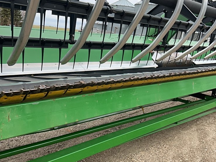 2013-john-deere-640-image-45