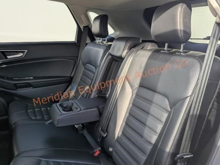 2016-ford-edge-sel-image-61