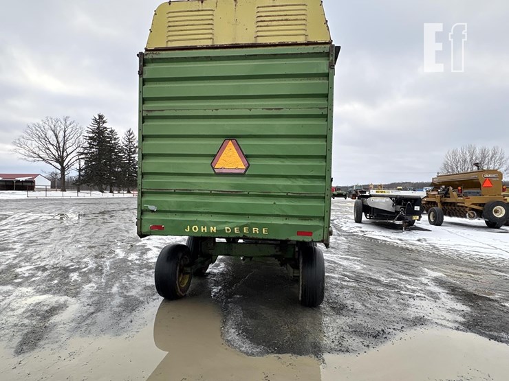 john-deere-716a-image-5