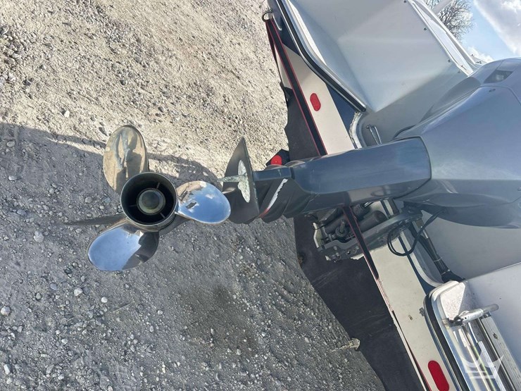 1992-21ft-four-winns-205-sundowner-boat-w/-boat-trailer-image-29