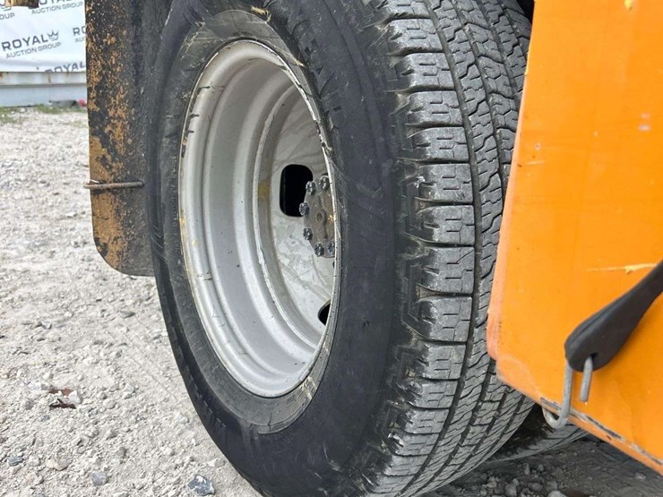 2005-ford-f350-image-25