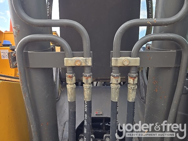 2018-volvo-ec200el-image-44