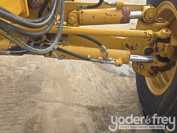 2009-caterpillar-140m-vhp-plus-image-42