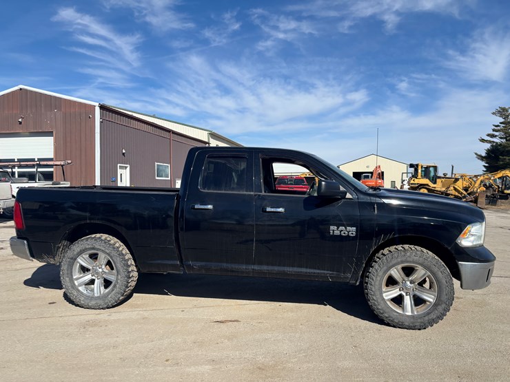 2014-dodge-1500-image-6